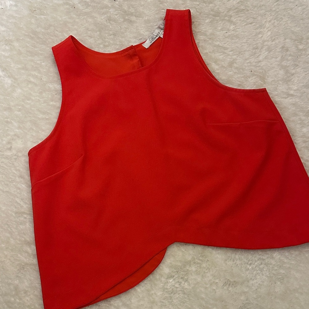 Lovers & Friends Red Sleeveless Women's Crop Top
